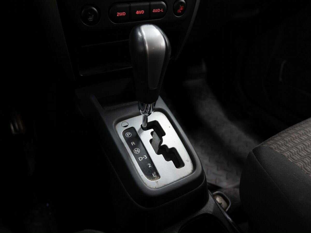 Suzuki Jimny с пробегом — 2011 год. Фото: #13