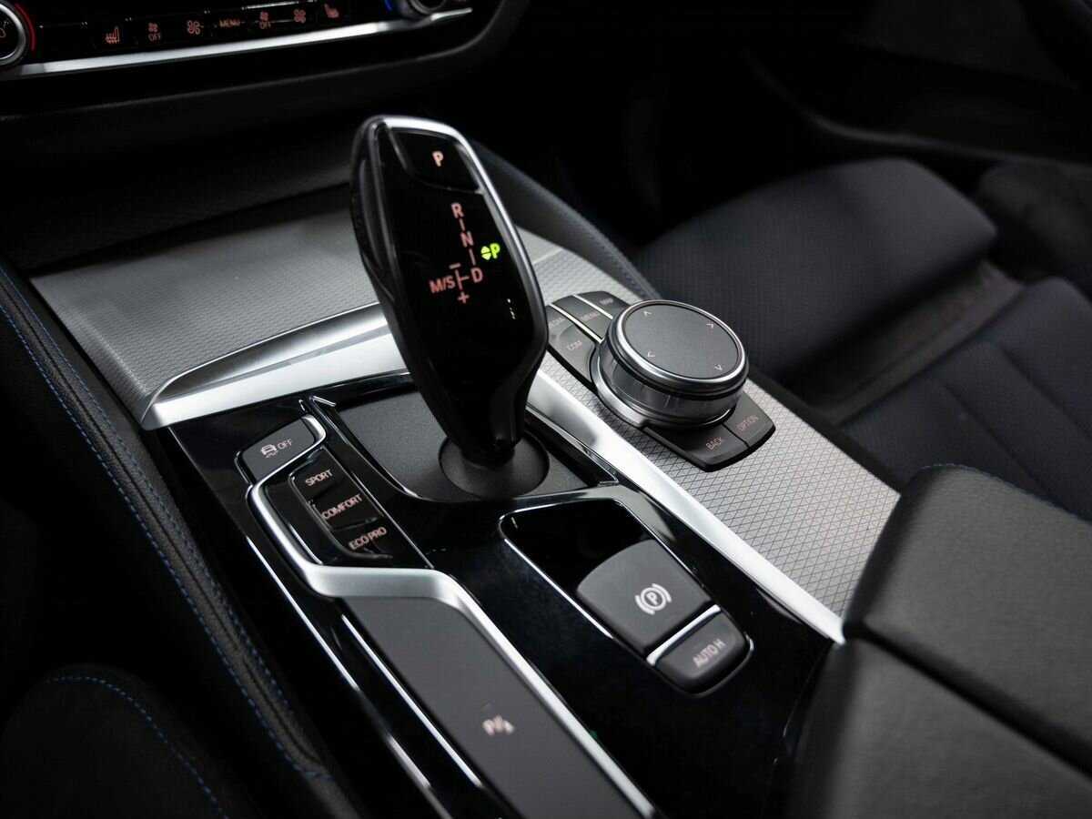 BMW 5 серии с пробегом — 2018 год. Фото: #20