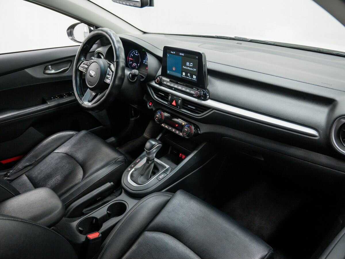 Kia K3 с пробегом — 2020 год. Фото: #6