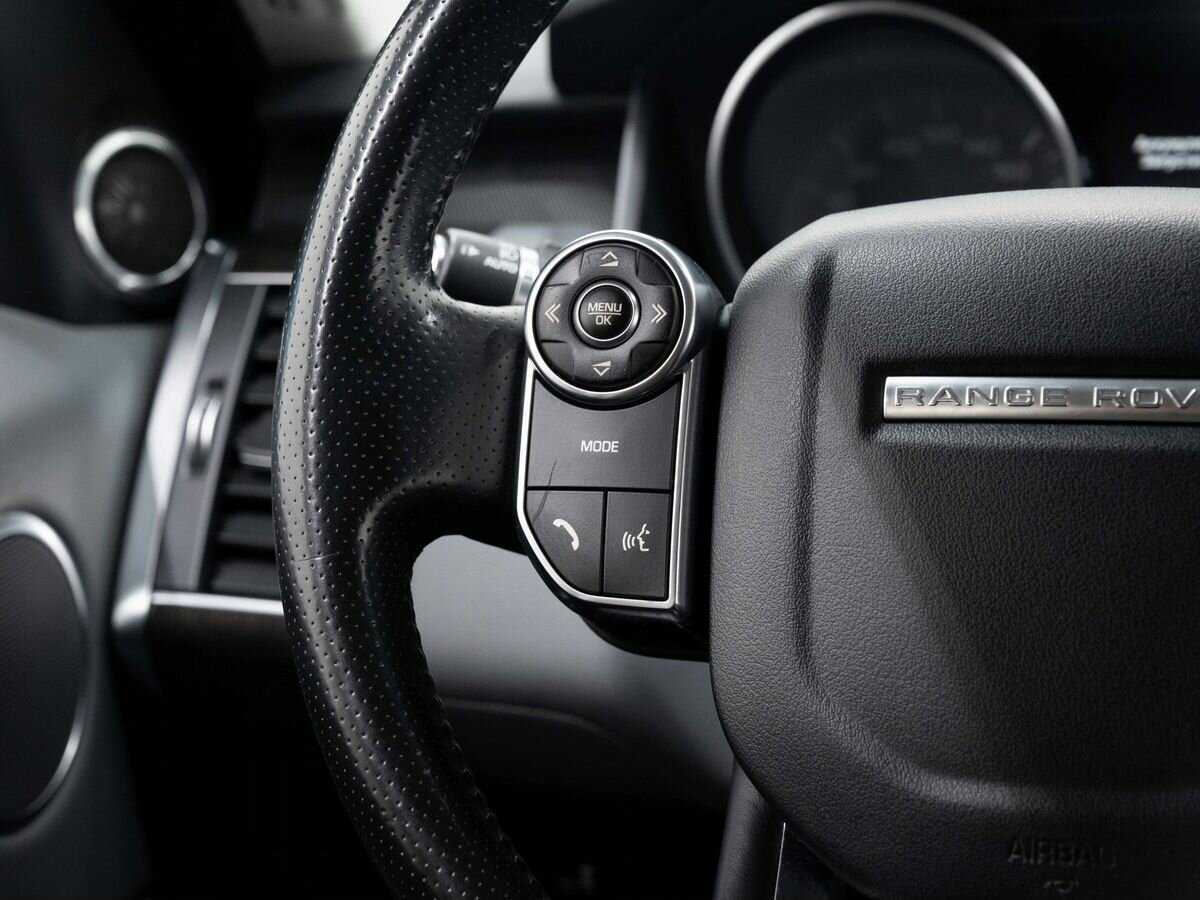 Land Rover Range Rover Sport с пробегом — 2014 год. Фото: #15