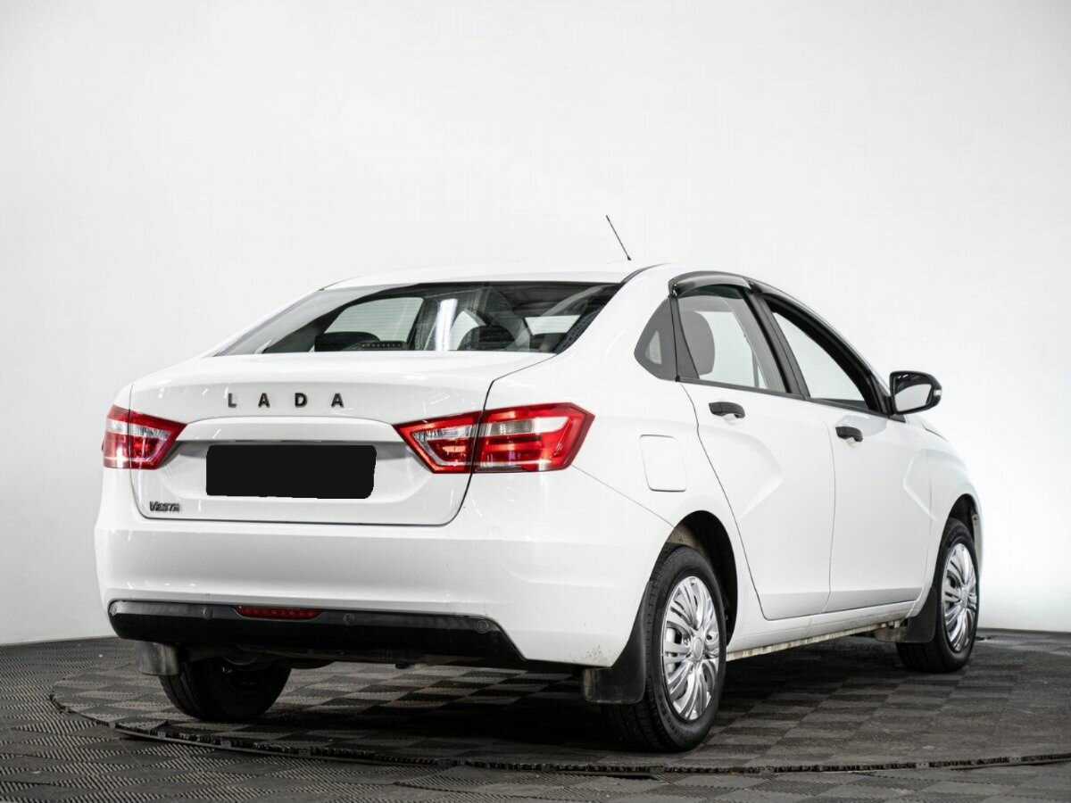 Lada (ВАЗ) Vesta с пробегом — 2019 год. Фото: #3
