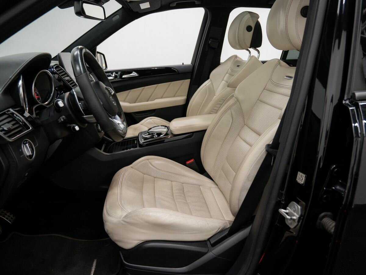 Mercedes-Benz GLE AMG с пробегом — 2016 год. Фото: #13