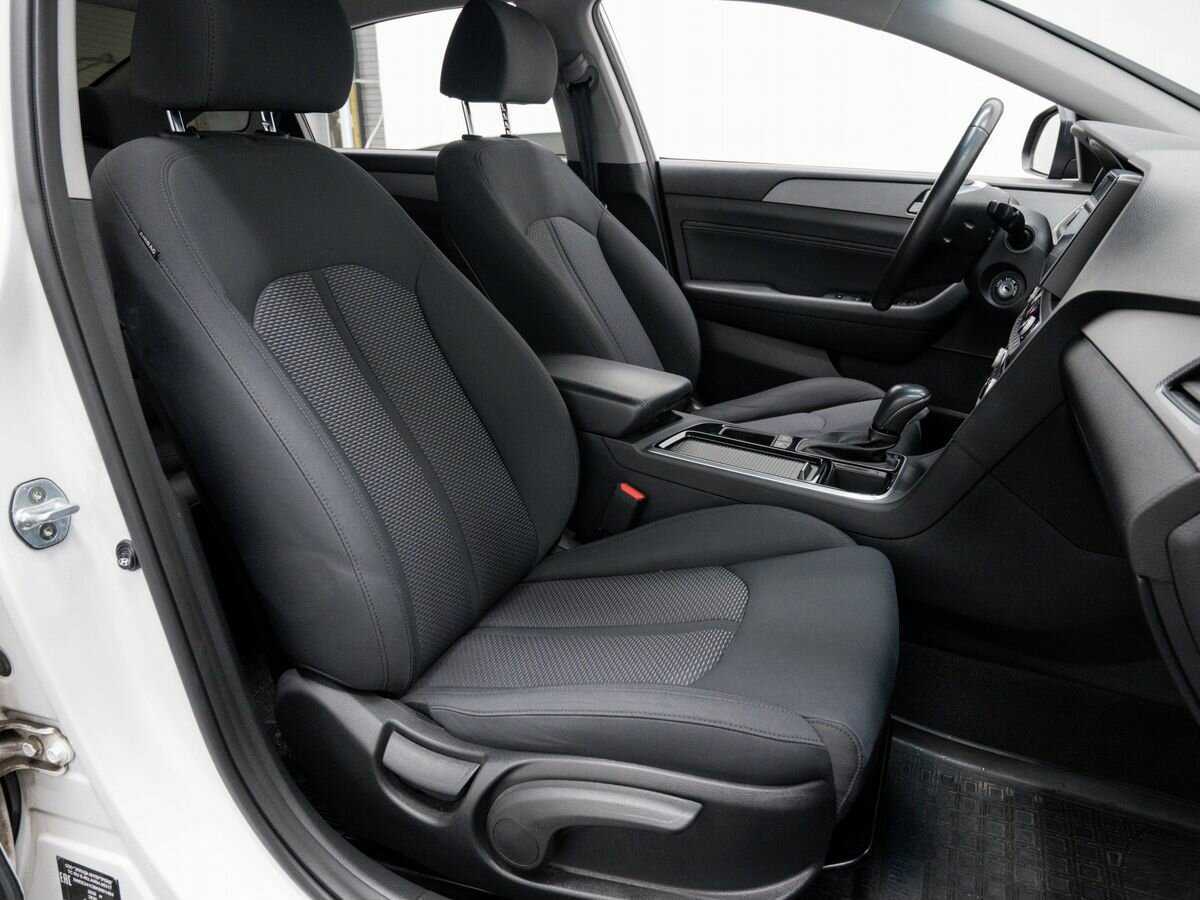 Hyundai Sonata с пробегом — 2019 год. Фото: #7