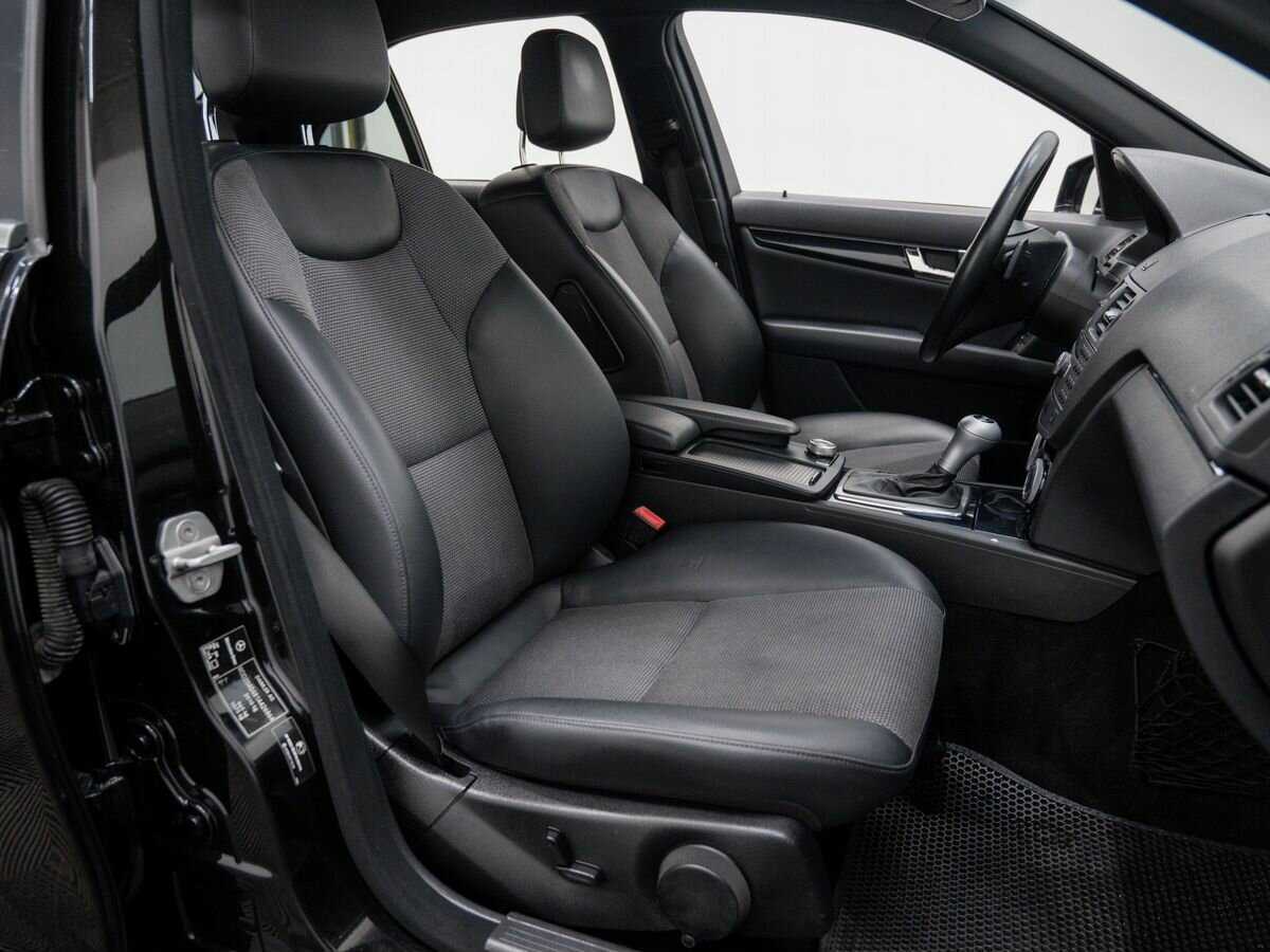 Mercedes-Benz C-Класс с пробегом — 2010 год. Фото: #7