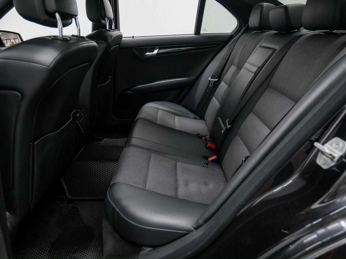 Mercedes-Benz C-Класс с пробегом — 2010 год. Фото: #11