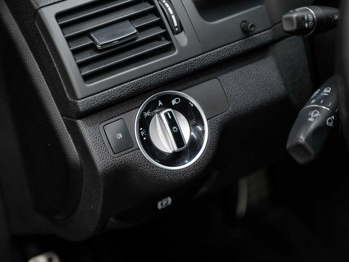 Mercedes-Benz C-Класс с пробегом — 2010 год. Фото: #15