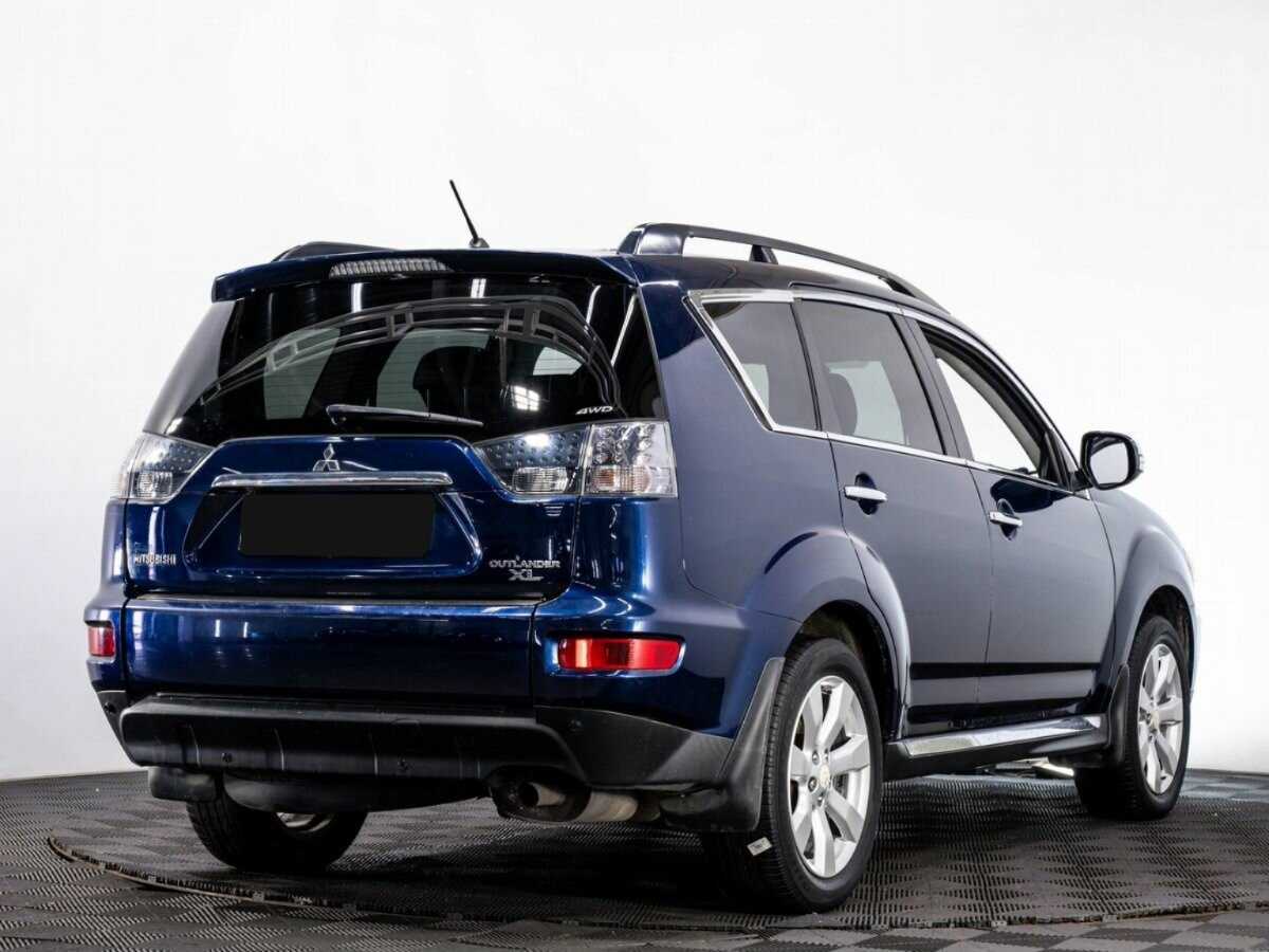 Mitsubishi Outlander с пробегом — 2011 год. Фото: #3