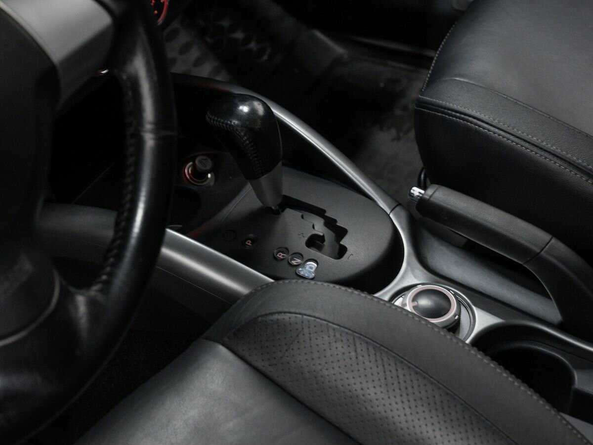 Mitsubishi Outlander с пробегом — 2011 год. Фото: #16