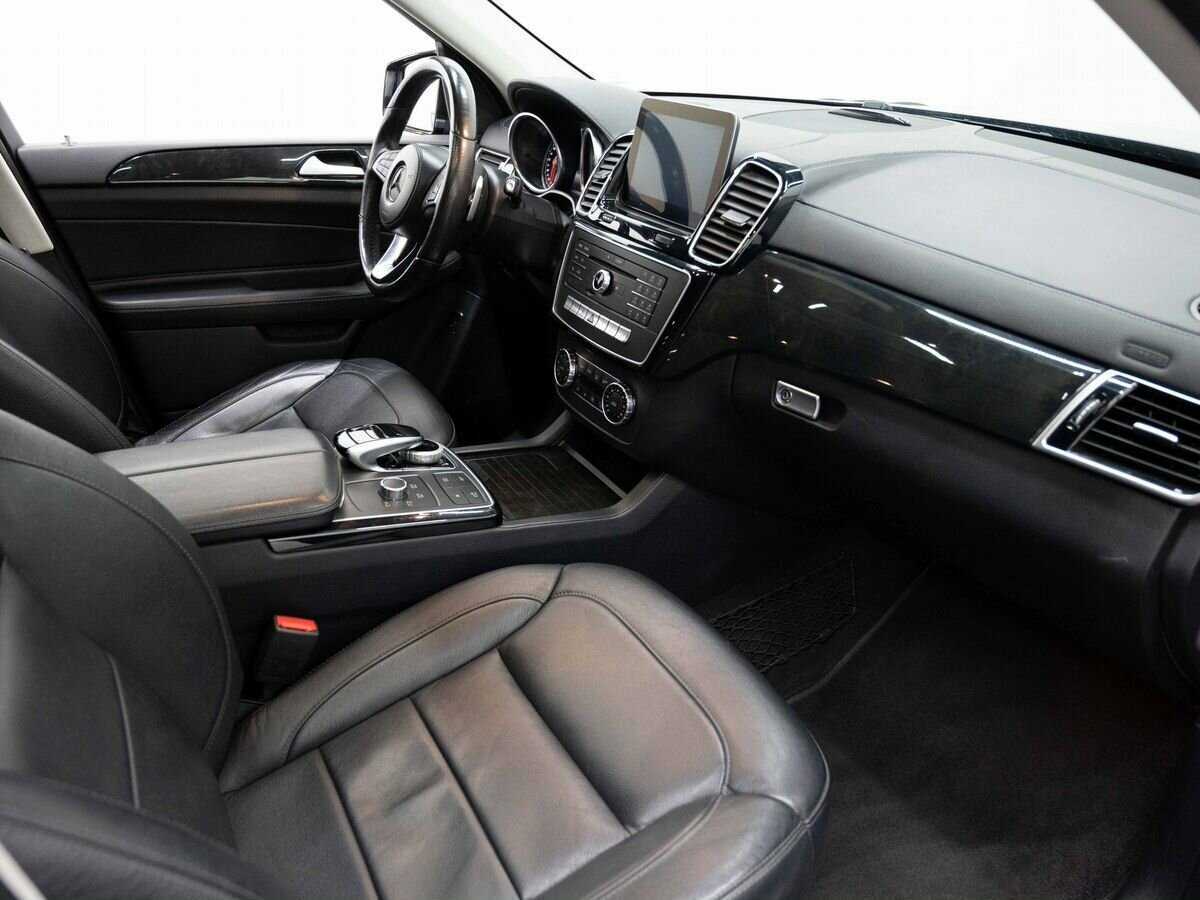 Mercedes-Benz GLS с пробегом — 2016 год. Фото: #10