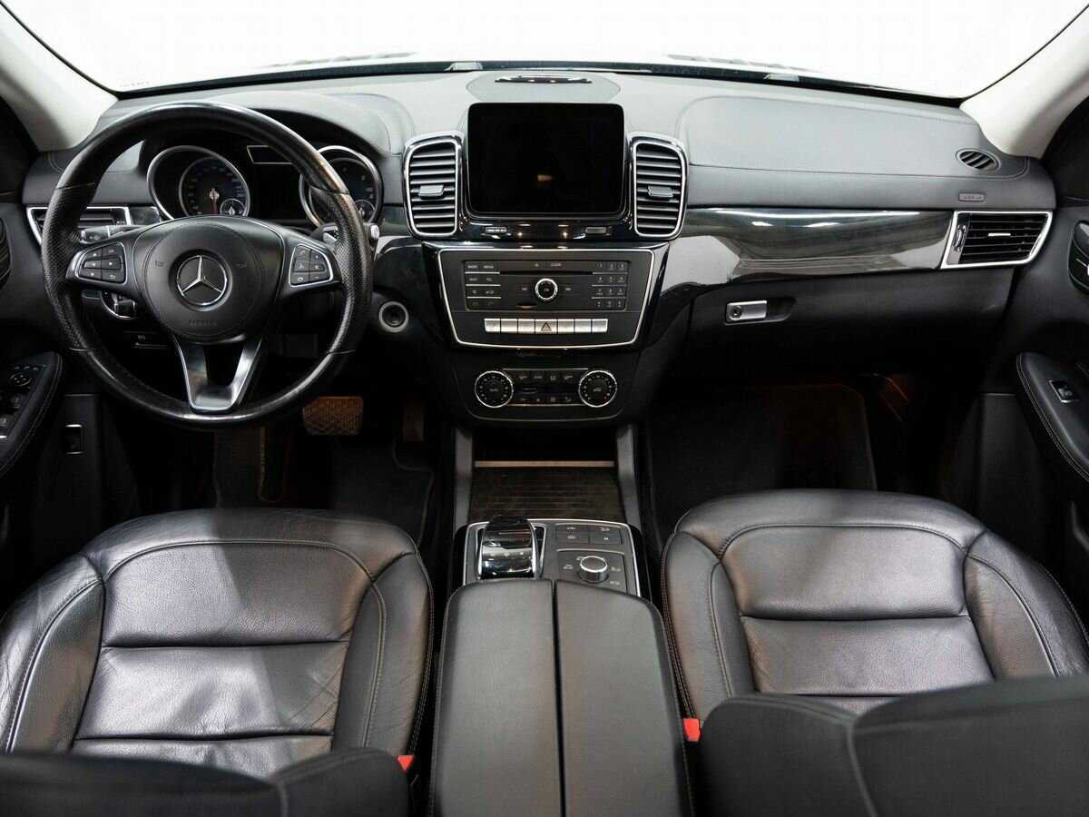 Mercedes-Benz GLS с пробегом — 2016 год. Фото: #13