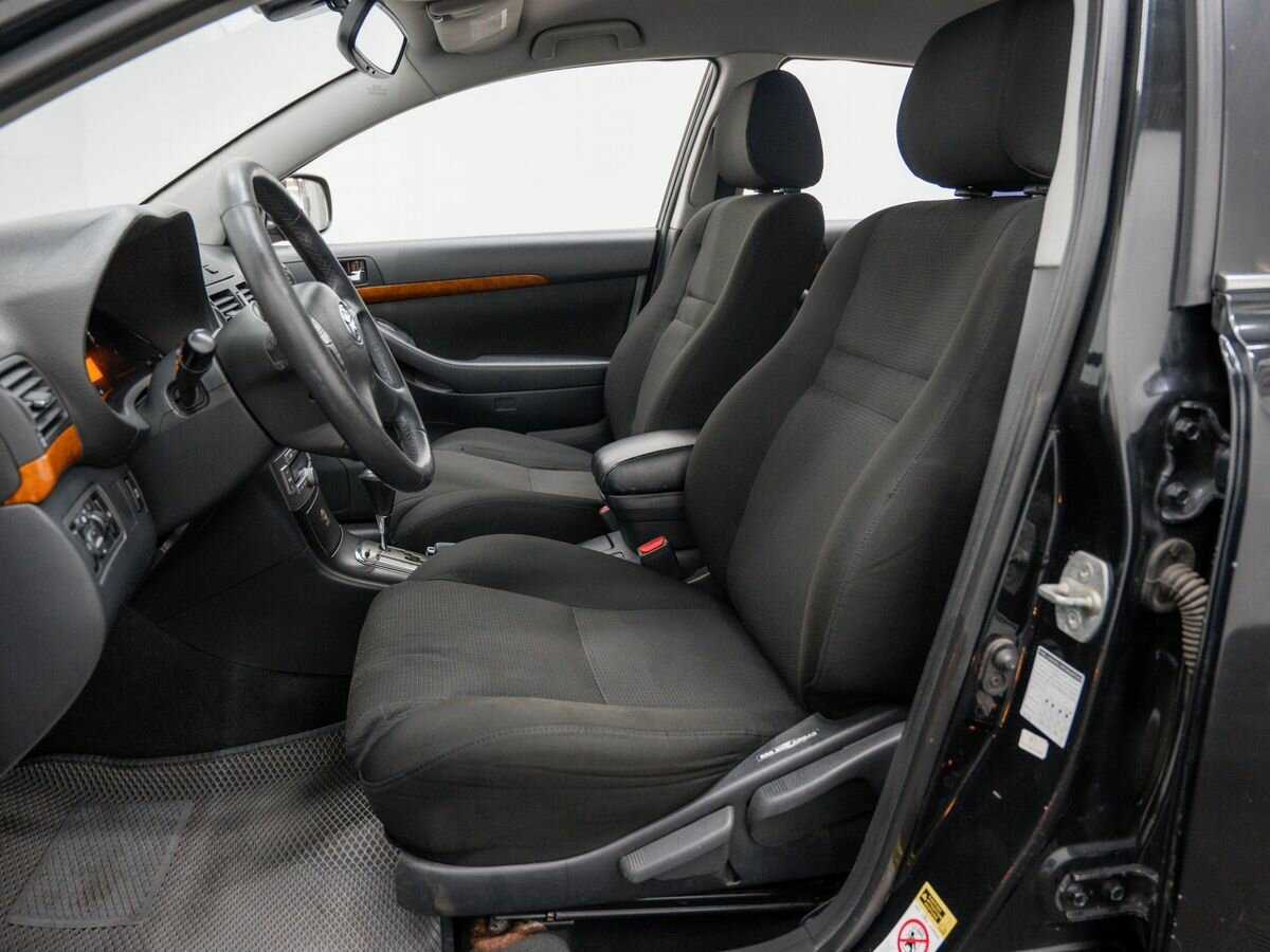 Toyota Avensis с пробегом — 2008 год. Фото: #10