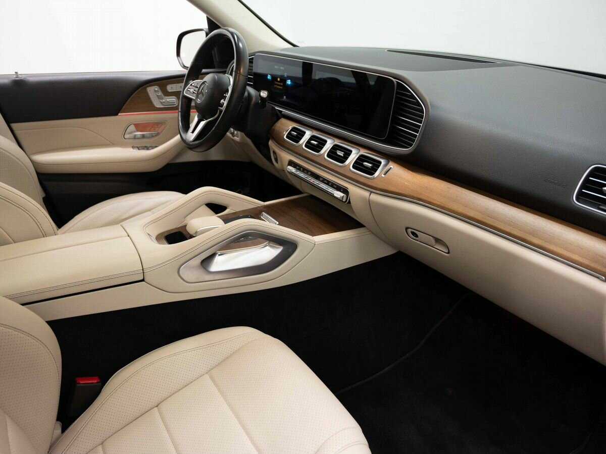 Mercedes-Benz GLE с пробегом — 2021 год. Фото: #10