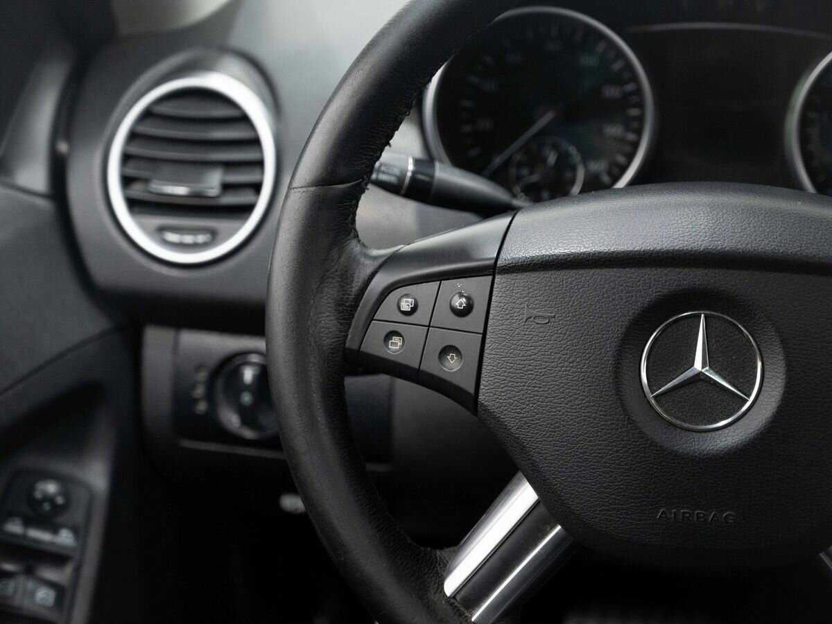 Mercedes-Benz M-Класс с пробегом — 2007 год. Фото: #15