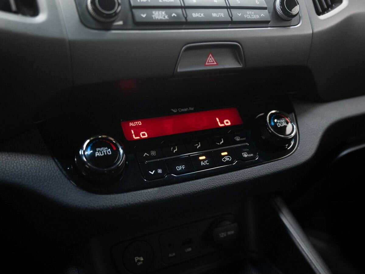 Kia Sportage с пробегом — 2014 год. Фото: #19