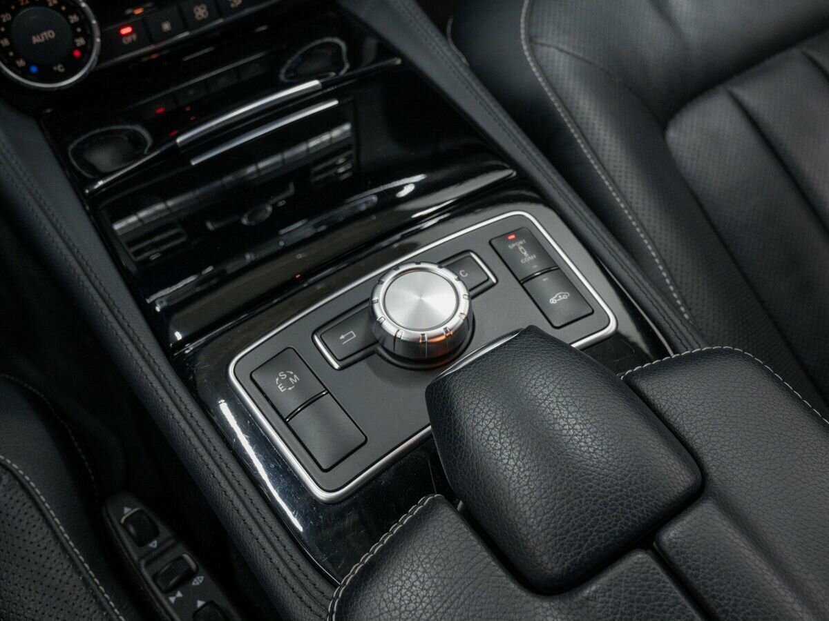 Mercedes-Benz CLS с пробегом — 2014 год. Фото: #16