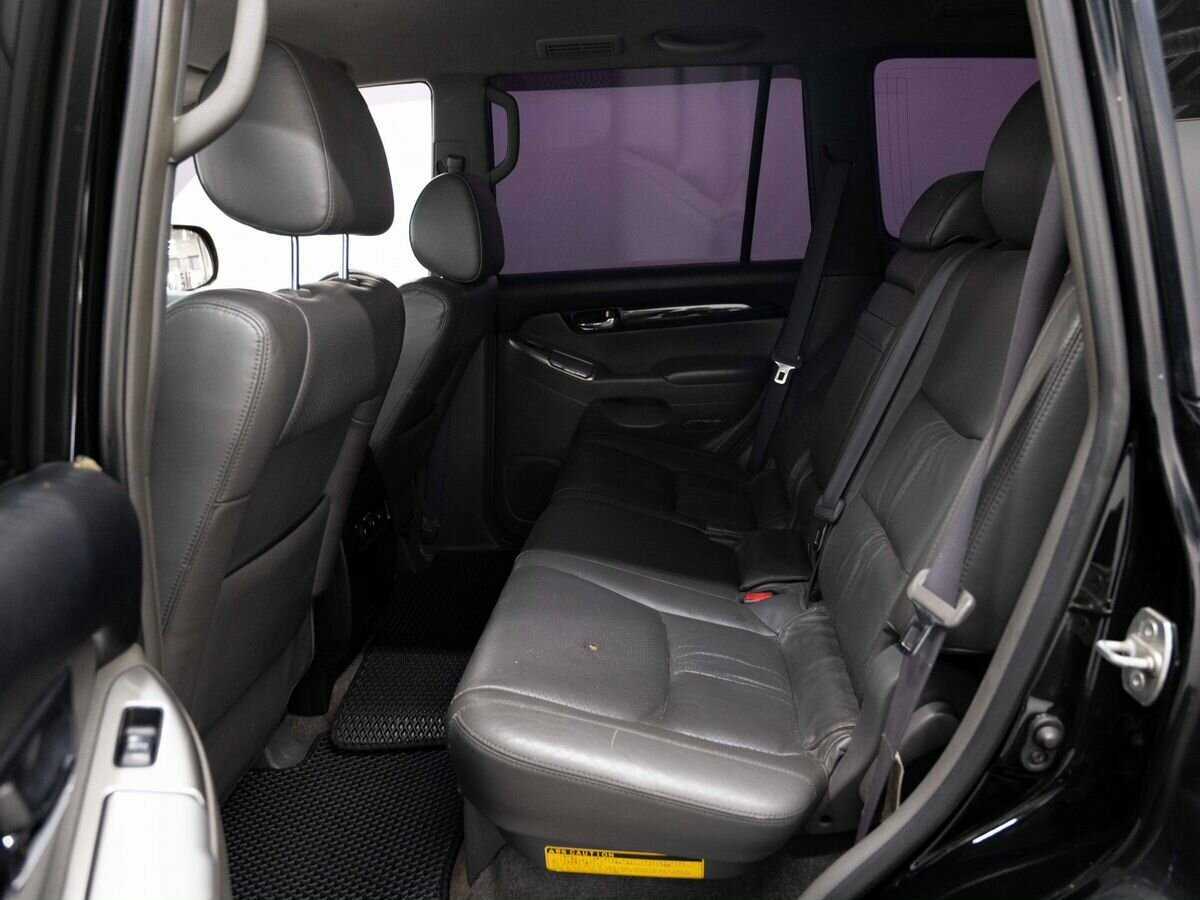 Toyota Land Cruiser Prado с пробегом — 2008 год. Фото: #8