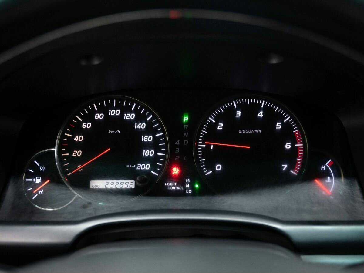 Toyota Land Cruiser Prado с пробегом — 2008 год. Фото: #15