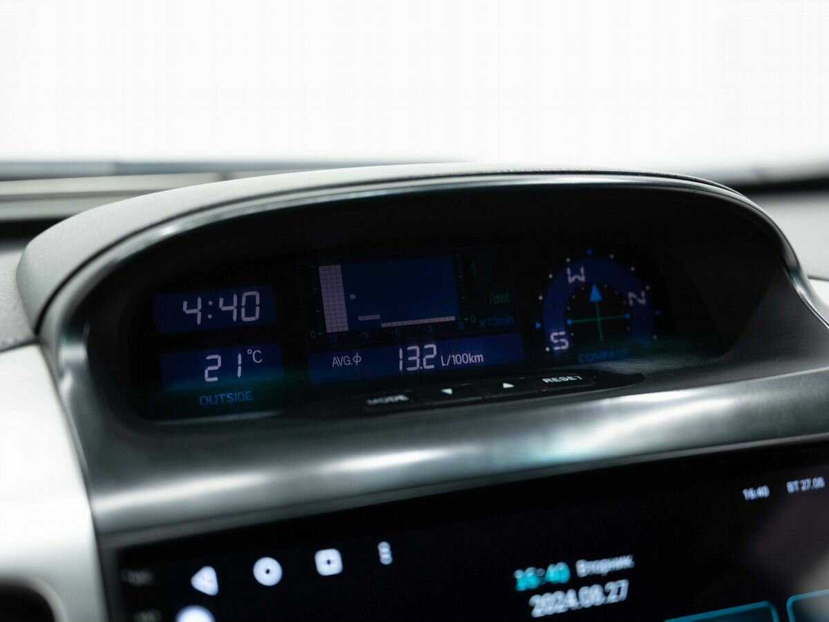 Toyota Land Cruiser Prado с пробегом — 2008 год. Фото: #18