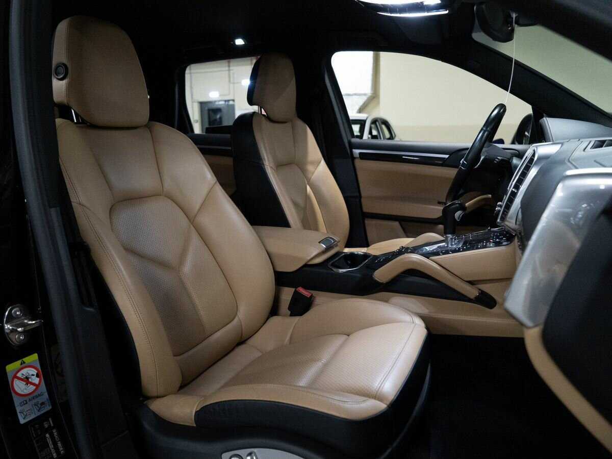 Porsche Cayenne с пробегом — 2013 год. Фото: #12