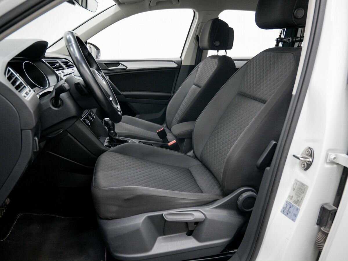 Volkswagen Tiguan с пробегом — 2018 год. Фото: #16