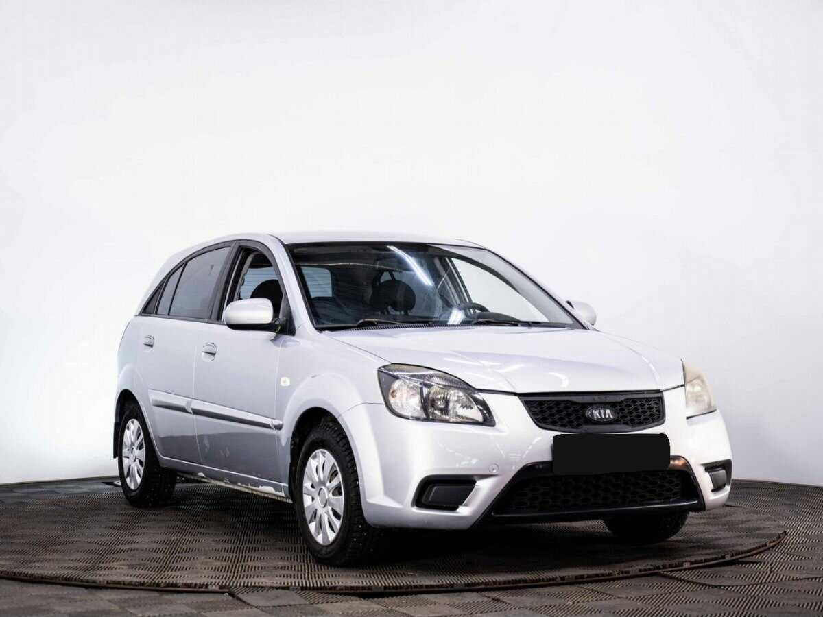 Kia Rio с пробегом — 2011 год. Фото: #2