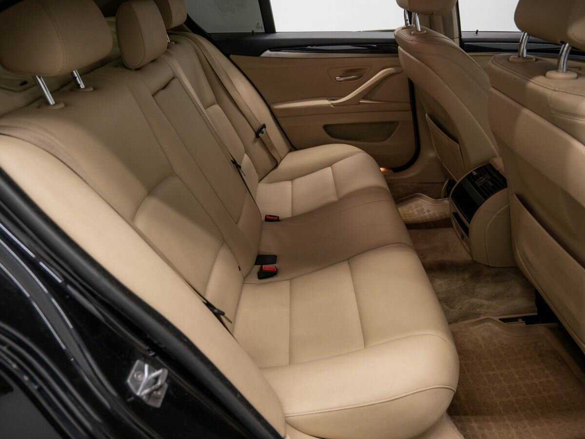 BMW 5 серии с пробегом — 2014 год. Фото: #8