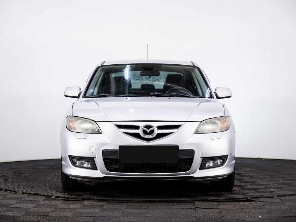 Mazda 3 с пробегом — 2008 год. Фото: #1