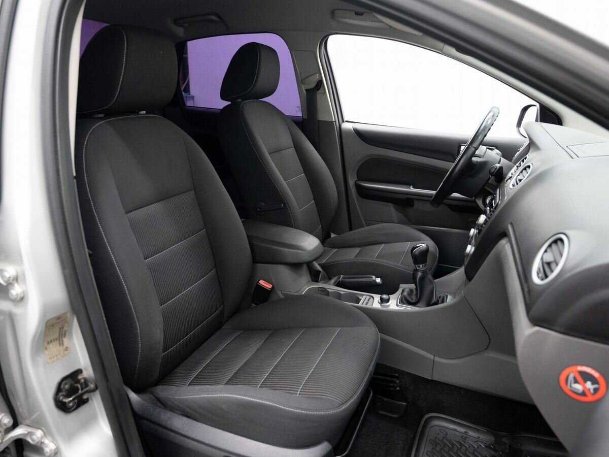 Ford Focus с пробегом — 2009 год. Фото: #11