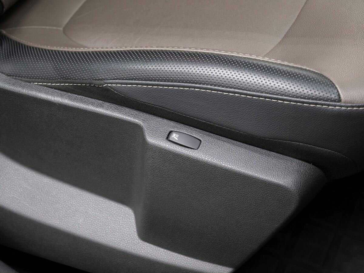 Renault Kaptur с пробегом — 2018 год. Фото: #12