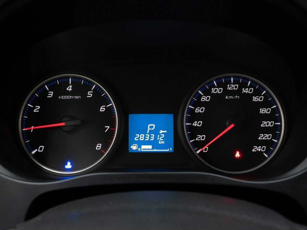 Mitsubishi Outlander с пробегом — 2014 год. Фото: #14