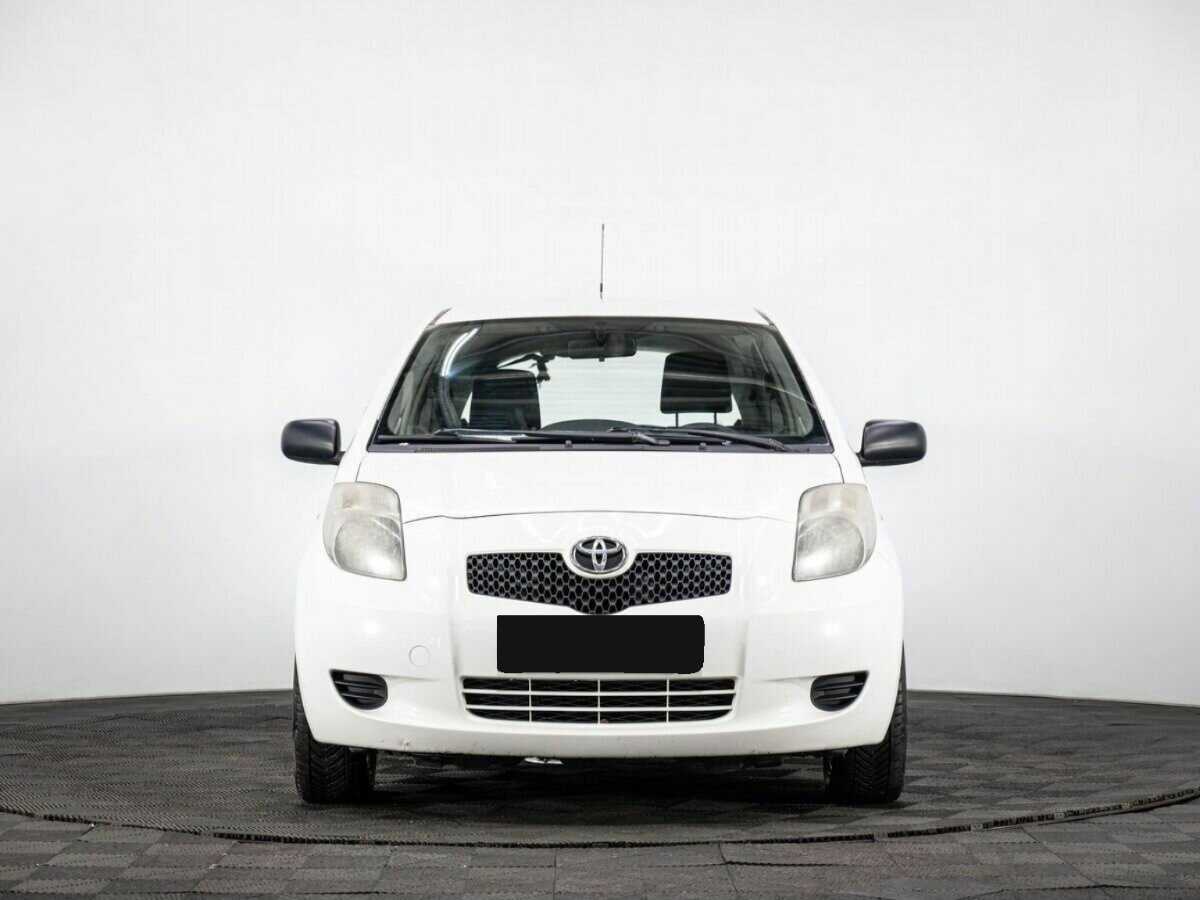 Toyota Yaris с пробегом — 2008 год. Фото: #1