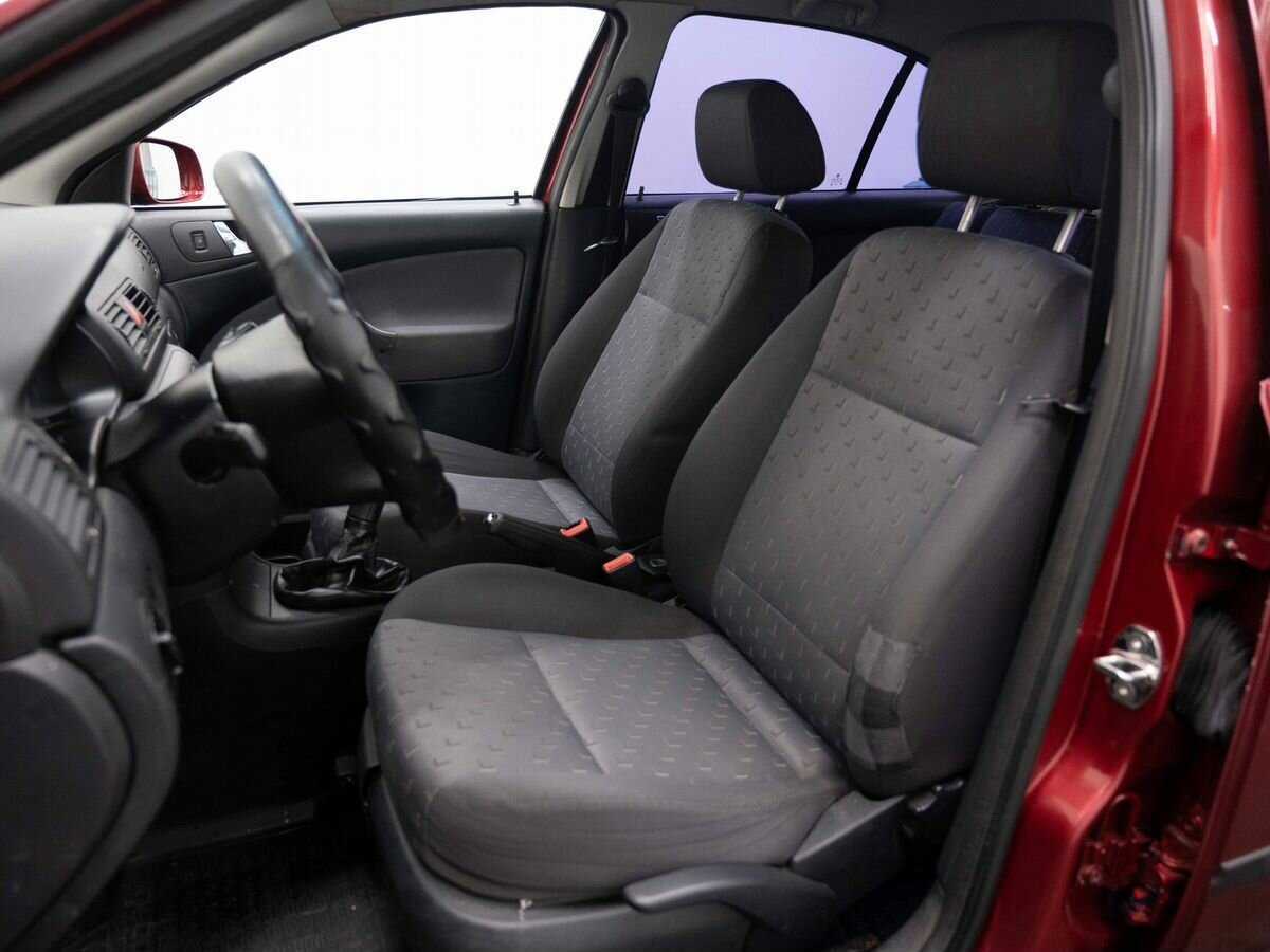 Skoda Octavia с пробегом — 2007 год. Фото: #7