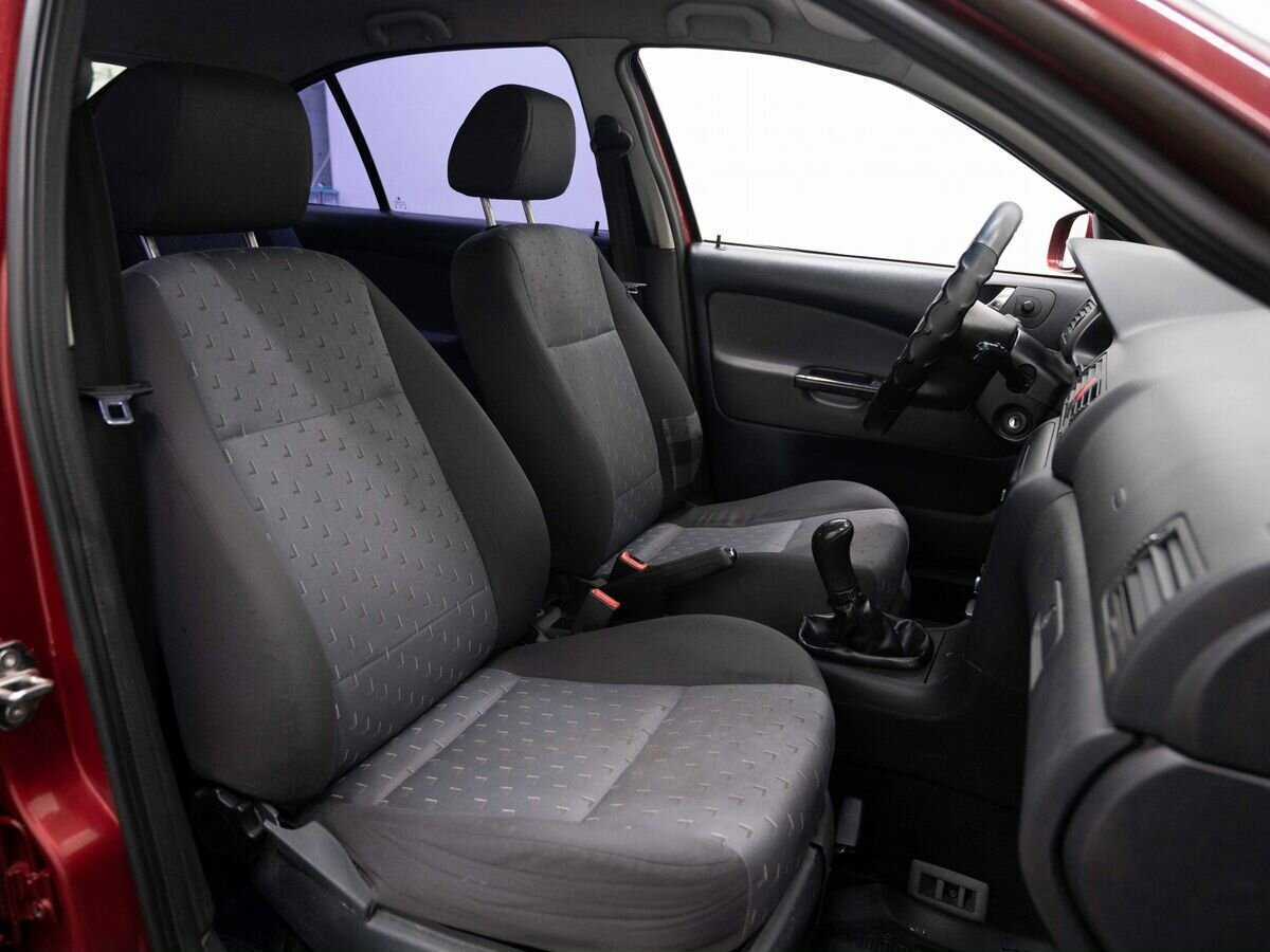 Skoda Octavia с пробегом — 2007 год. Фото: #11