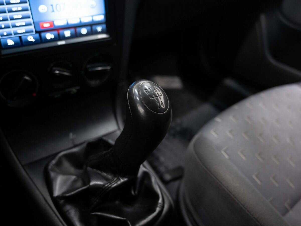 Skoda Octavia с пробегом — 2007 год. Фото: #17