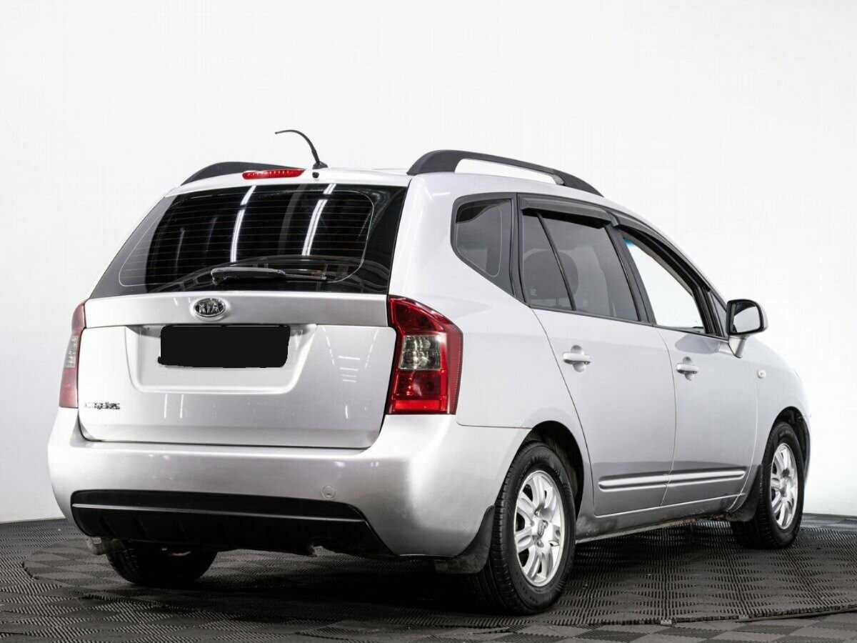 Kia Carens с пробегом — 2010 год. Фото: #3