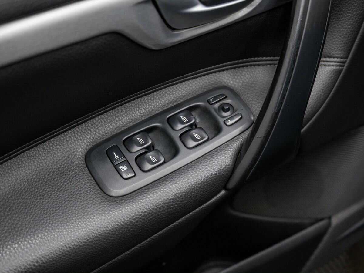 Volvo S60 с пробегом — 2005 год. Фото: #14