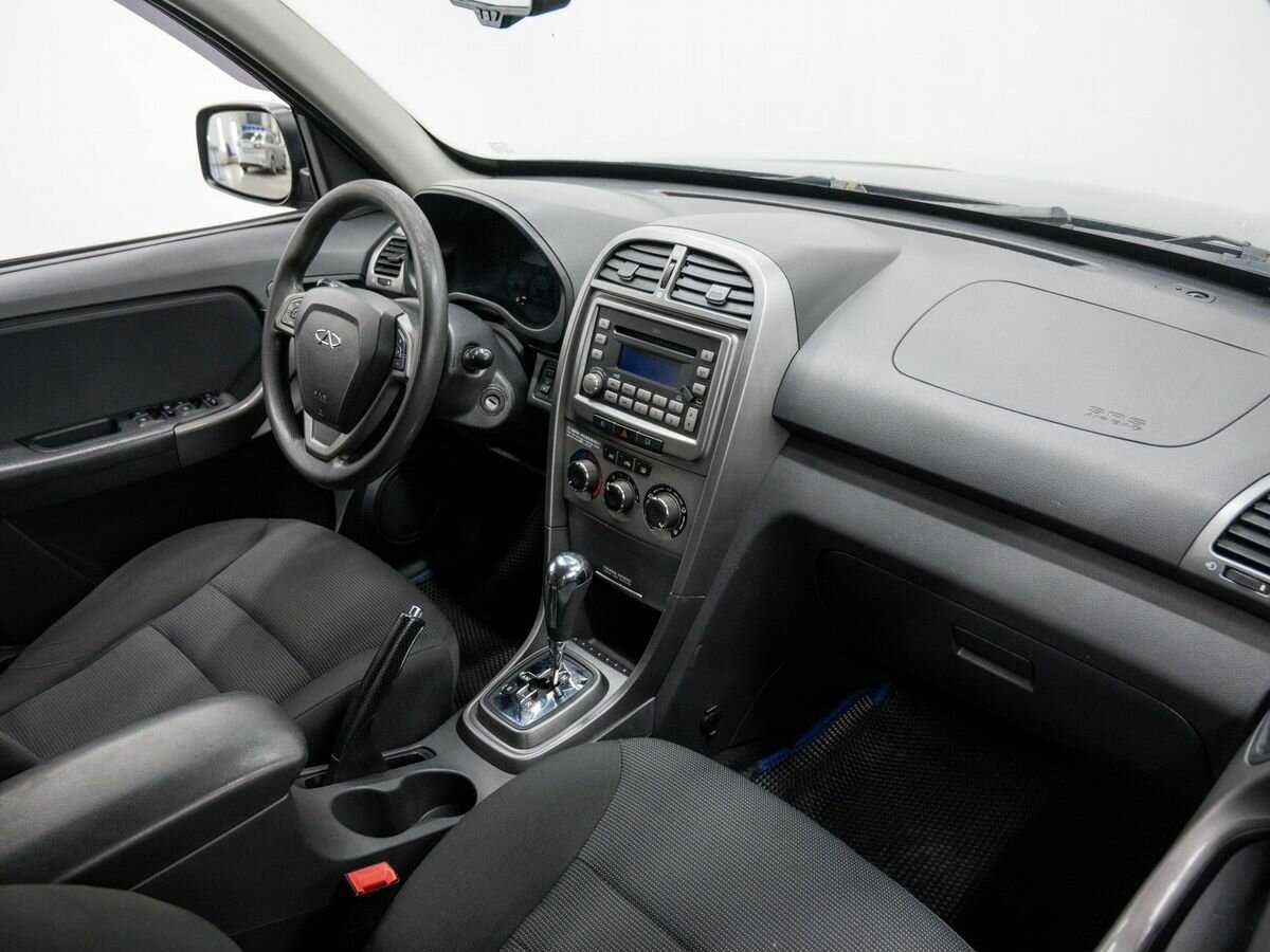 Chery Tiggo (T11) с пробегом — 2015 год. Фото: #6