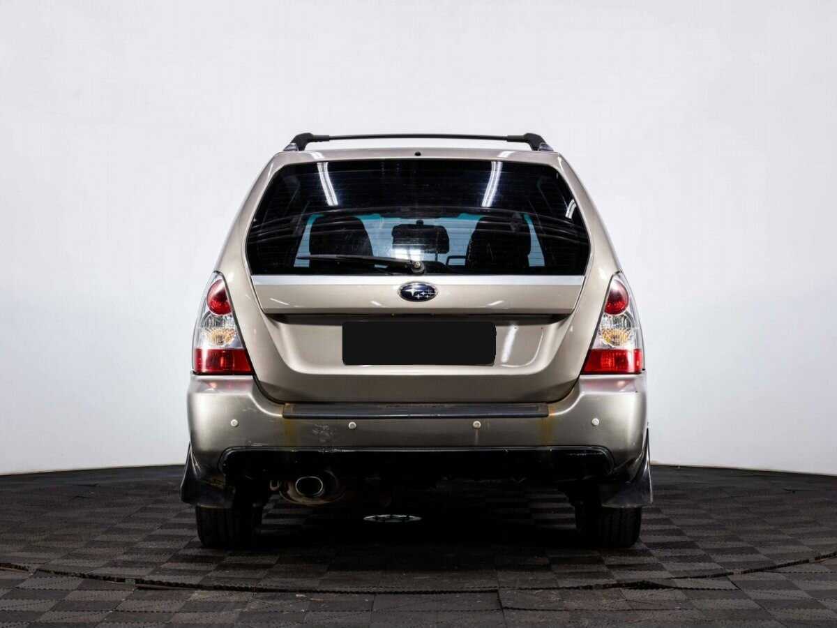 Subaru Forester с пробегом — 2005 год. Фото: #4