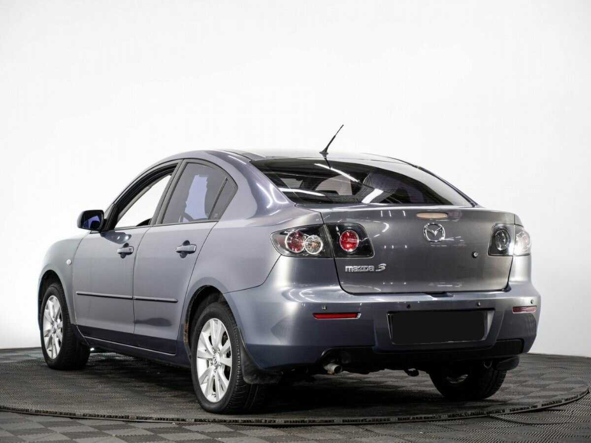 Mazda 3 с пробегом — 2007 год. Фото: #4