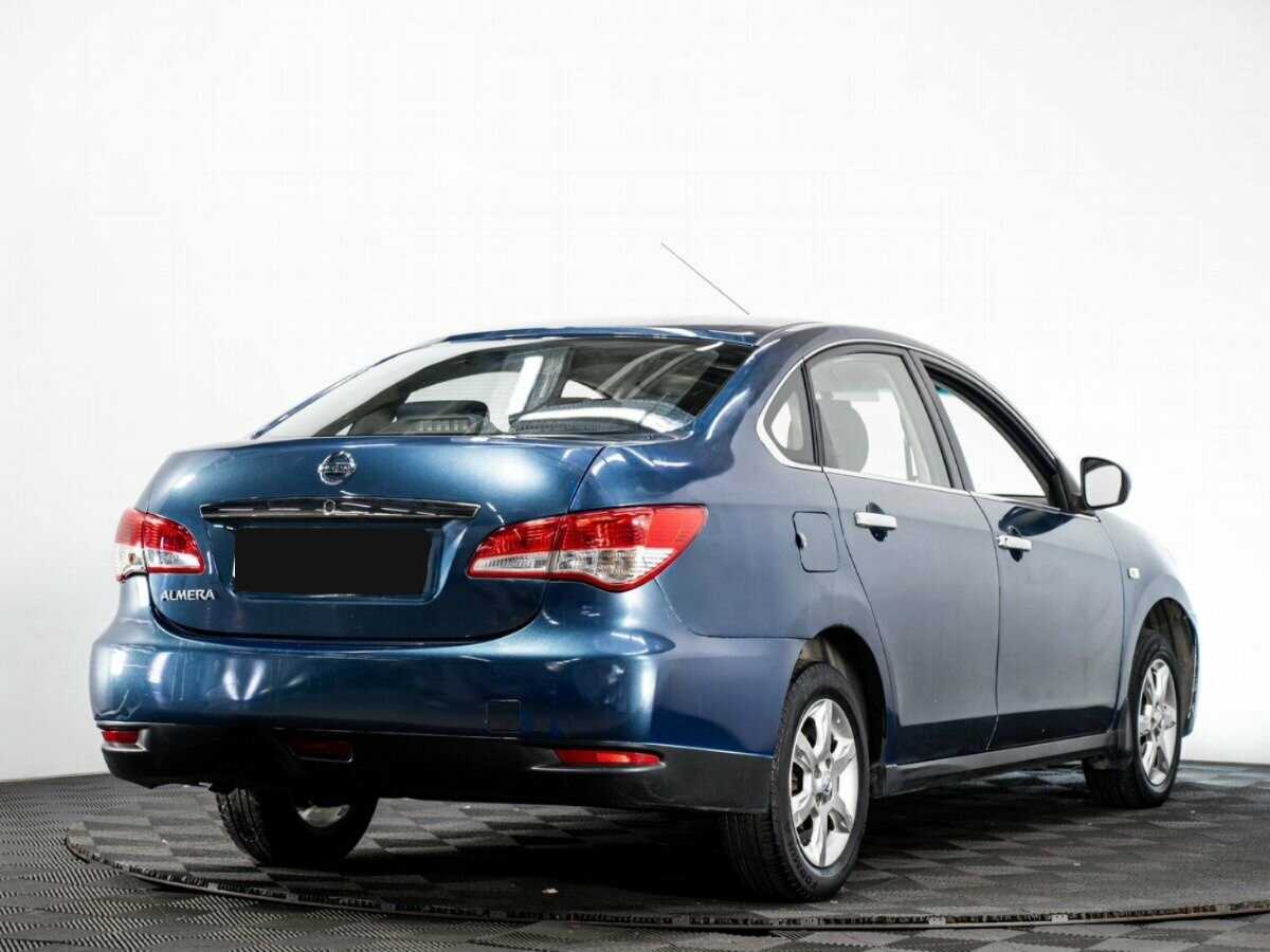Nissan Almera с пробегом — 2013 год. Фото: #3