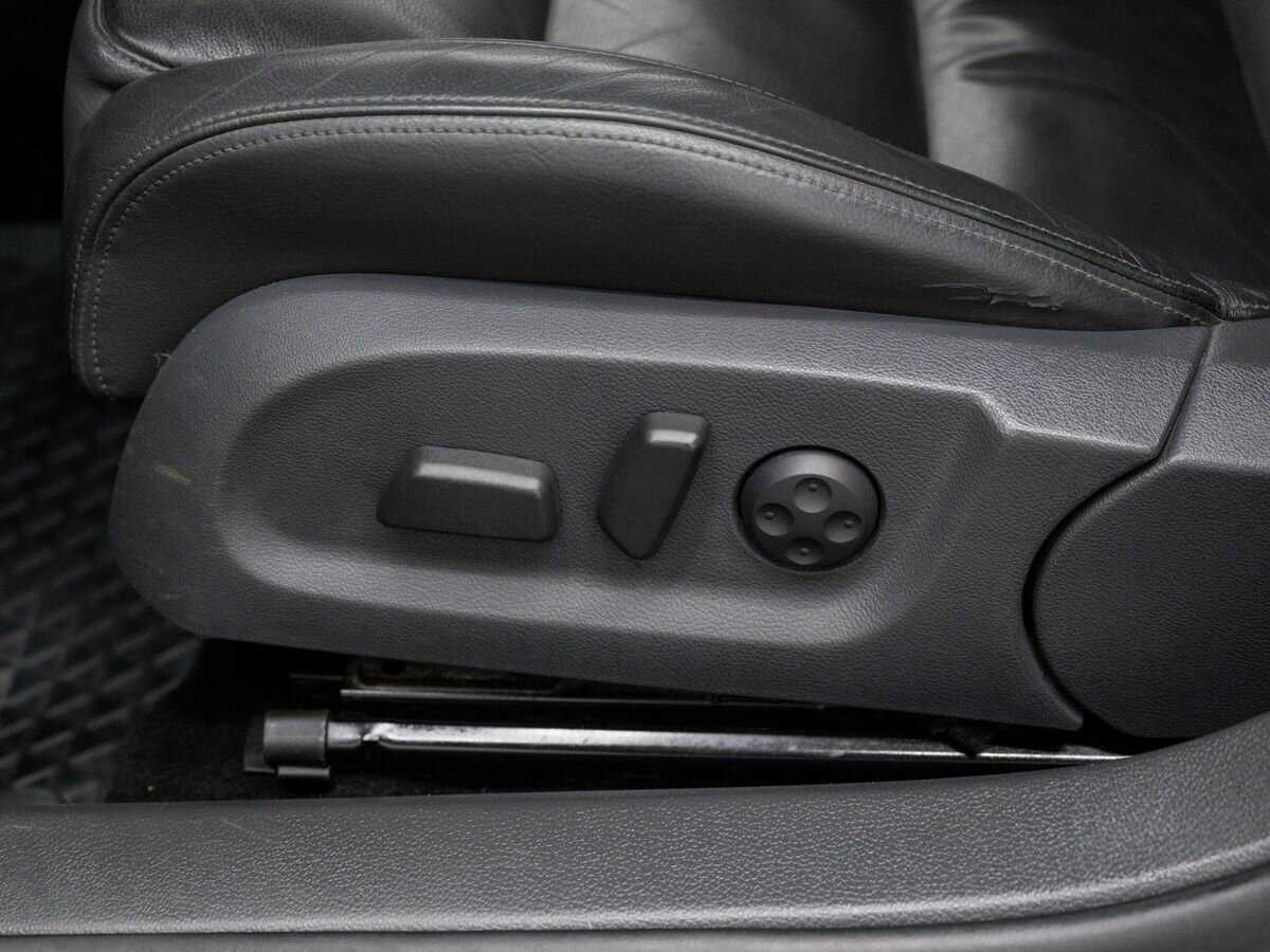 Volkswagen Golf с пробегом — 2008 год. Фото: #16