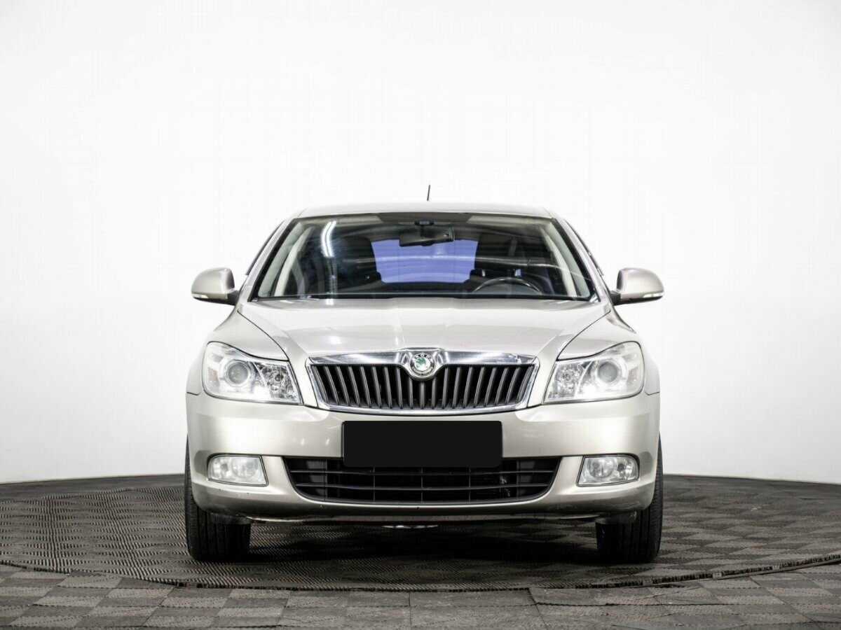 Skoda Octavia с пробегом — 2011 год. Фото: #1