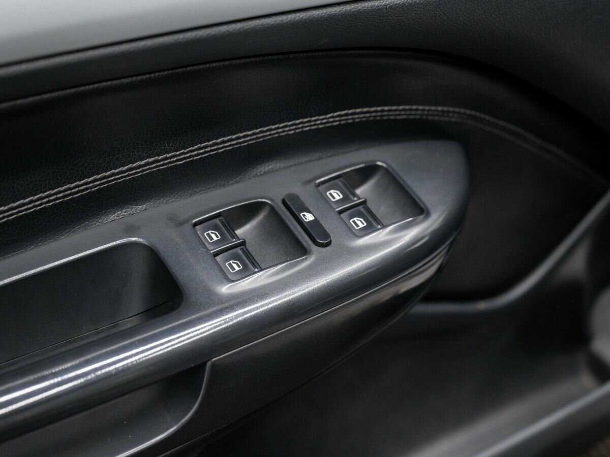 Skoda Octavia с пробегом — 2011 год. Фото: #13