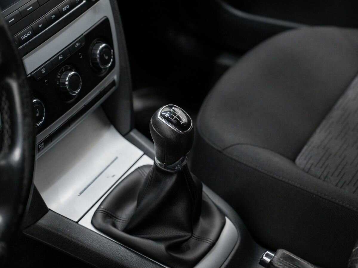 Skoda Octavia с пробегом — 2011 год. Фото: #15