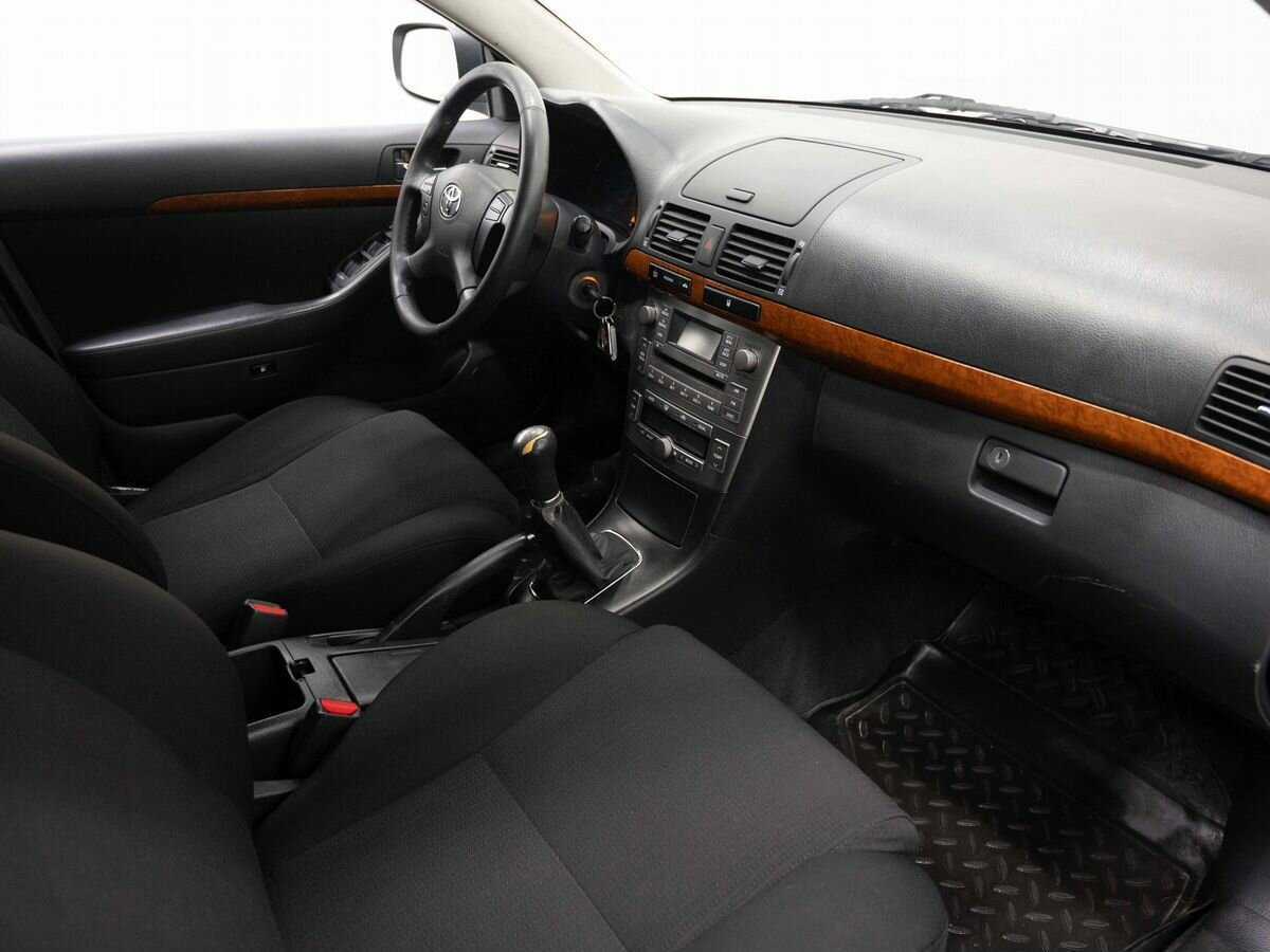 Toyota Avensis с пробегом — 2007 год. Фото: #10