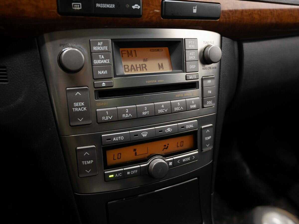 Toyota Avensis с пробегом — 2007 год. Фото: #17