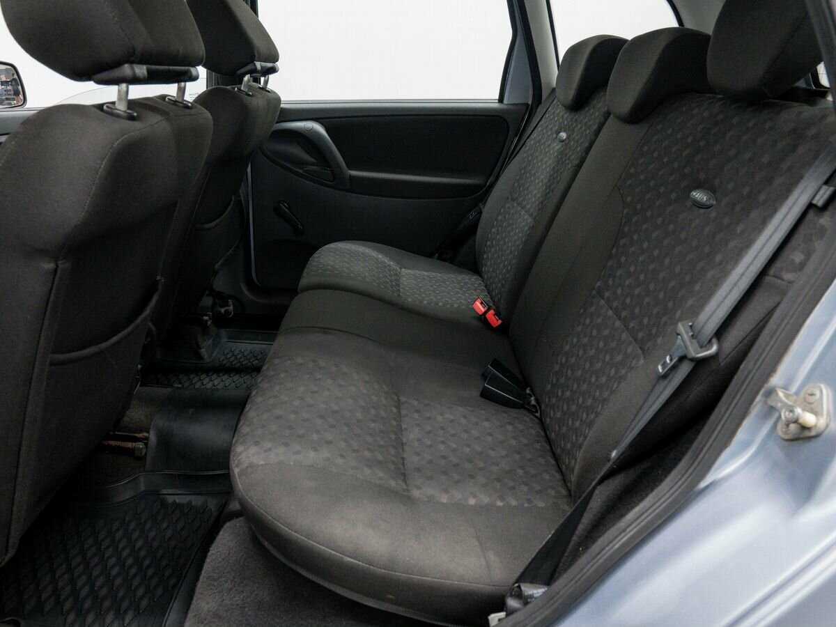 Lada (ВАЗ) Kalina с пробегом — 2012 год. Фото: #11