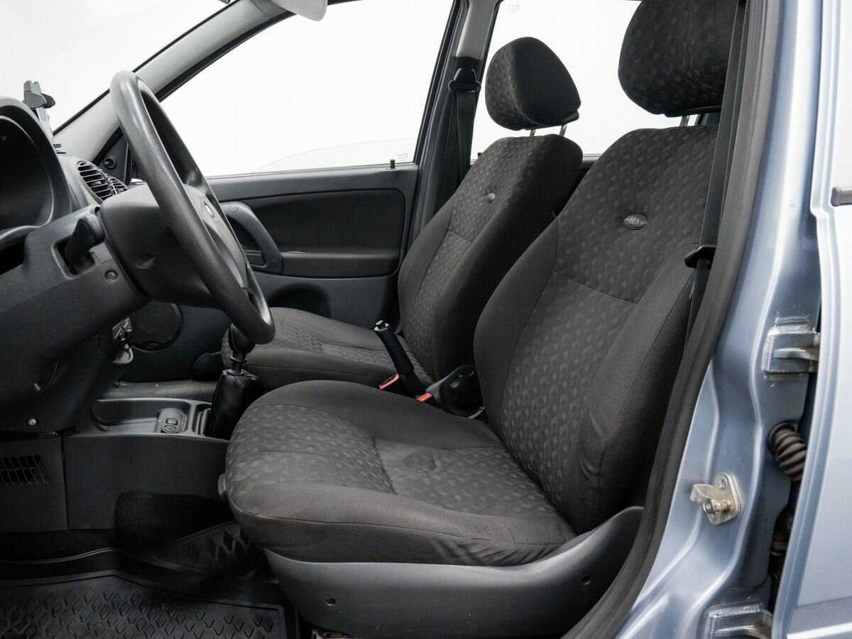 Lada (ВАЗ) Kalina с пробегом — 2012 год. Фото: #13