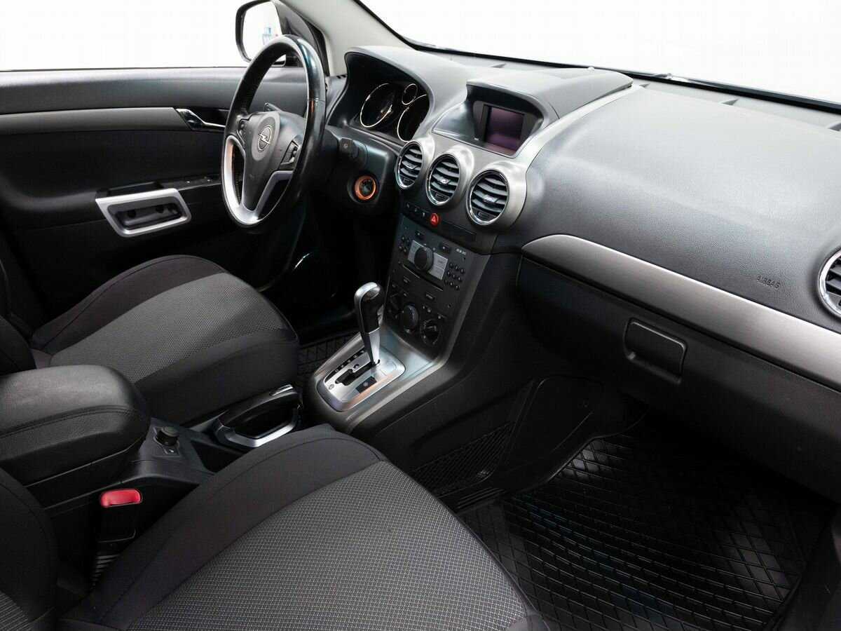 Opel Antara с пробегом — 2007 год. Фото: #10