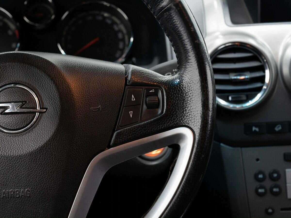 Opel Antara с пробегом — 2007 год. Фото: #15